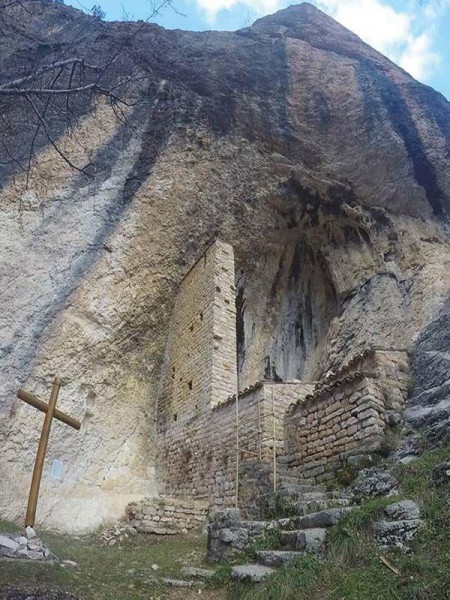 “VERBA MANENT” Frammenti per voce sacra