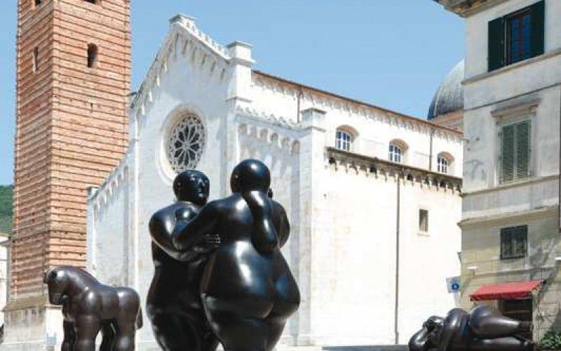 PIETRASANTA