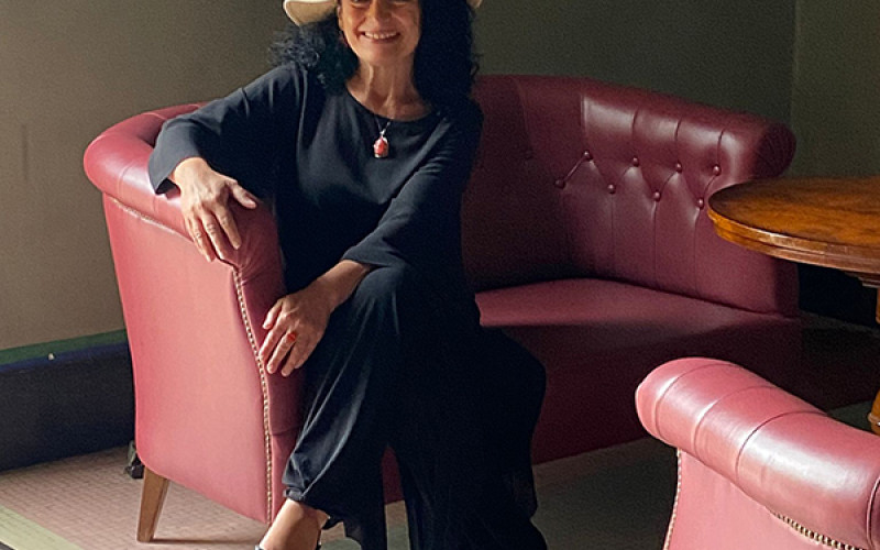 Consigli di lettura - Laila Scorcelletti ed il suo saggio/denuncia.